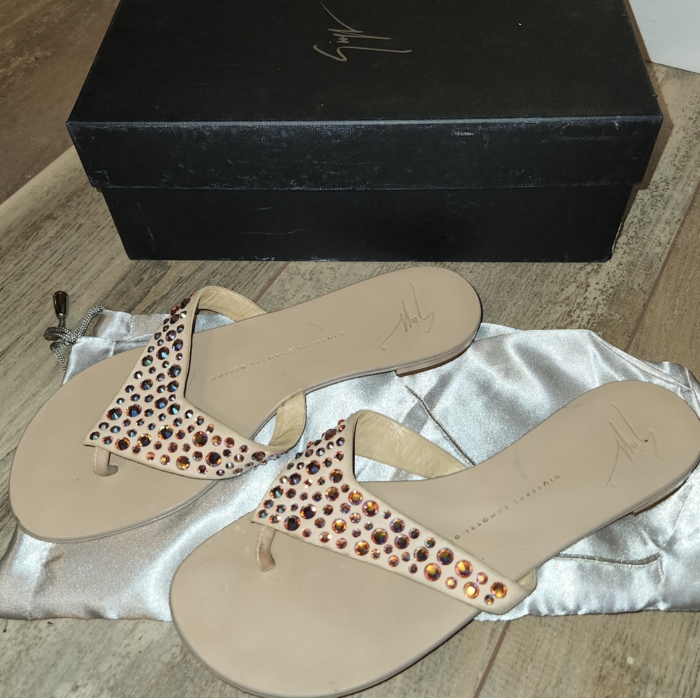 Giuseppe sandals - Picture 1 of 4